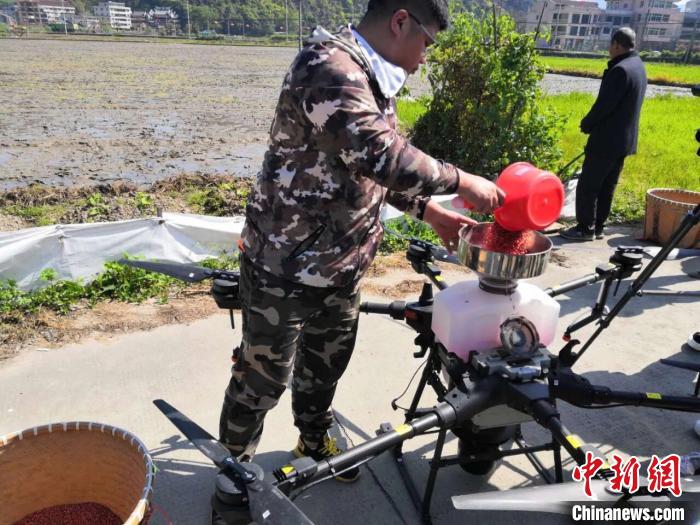 无人机助力春耕 永嘉宣传部供图