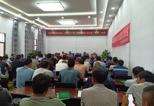 D:\我的文档Win10\Desktop\图片1.jpg